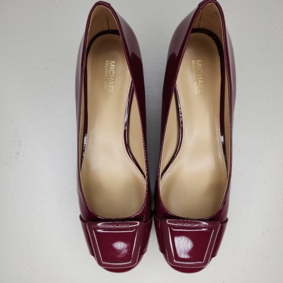 MICHAEL Michael Kors Shoes - MICHAEL MICHAEL KORS Patent Leather Raspberry Women's Patsy Pumps Size 8